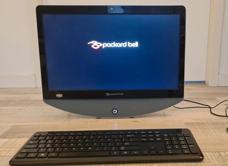 Packard Bell Onetwo S3230 All-in-One PC, Computers en Software, Desktop Pc's, Zo goed als nieuw, Minder dan 2 Ghz, HDD, 4 GB, Met monitor