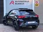Volkswagen T-ROC 1.5 TSI R-Line Pano/Camera/Blindspot, Auto's, 12 maanden, Euro 6, 4 cilinders, Alcantara