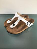 GRATIS VERZENDEN | BIRKENSTOCK Klasse witte slippers 39, Slippers, Verzenden, Wit, Zo goed als nieuw