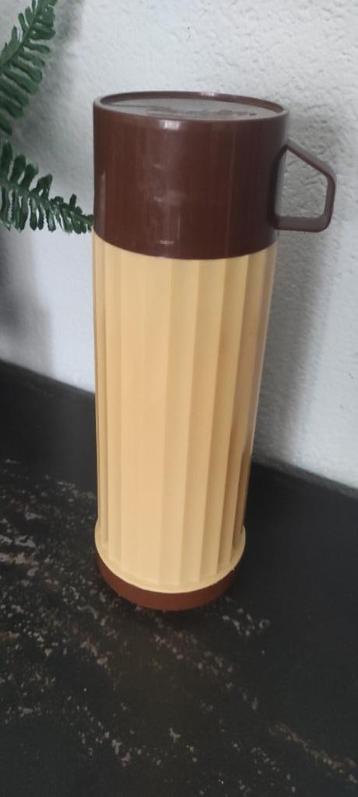 Vintage thermosfles Aladdin beige bruin beschikbaar voor biedingen