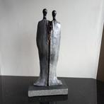 Fraai stenen beeld vader moeder en baby kind, Antiek en Kunst, Kunst | Beelden en Houtsnijwerken, Ophalen