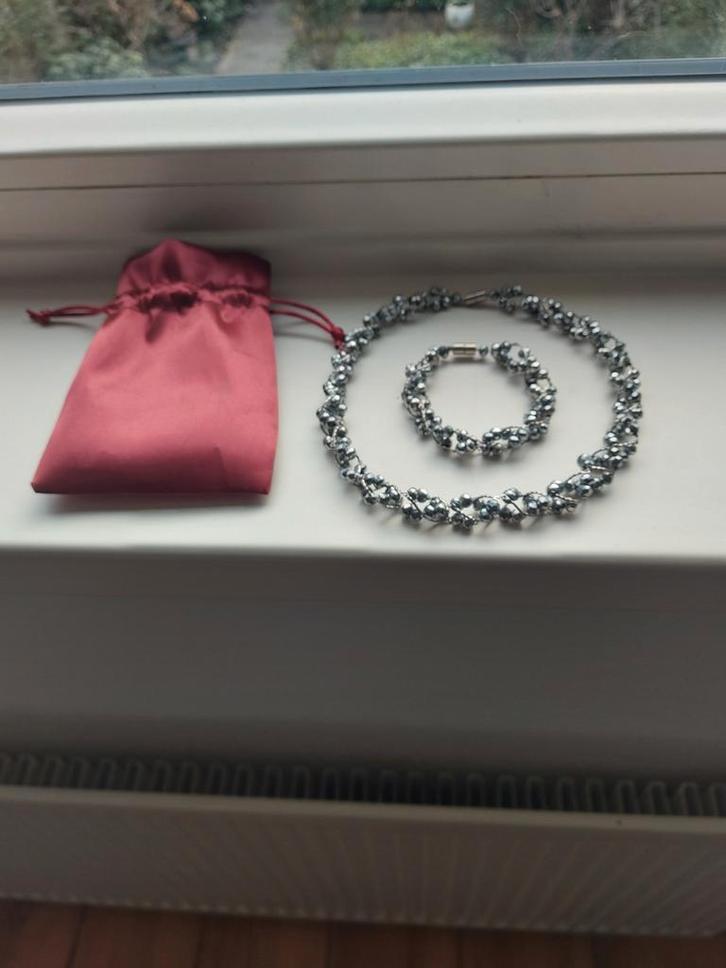 Prachtige Set. Ketting & Armband met Magneetsluiting, Sieraden, Tassen en Uiterlijk, Kettingen, Zo goed als nieuw, Overige materialen