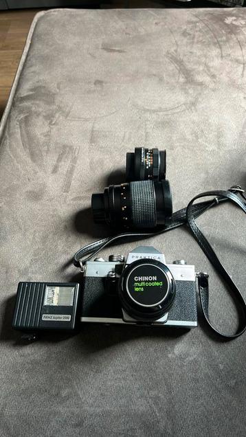 Vintage camere Praktica Super TL2 met 3 lenzen  beschikbaar voor biedingen