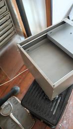 Vintage metalen archief kast, Ophalen