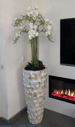Zeer mooie en nette Schelpenvaas 90cm wit incl Bora orchidee, Huis en Inrichting, Woonaccessoires | Zuilen en Pilaren, Ophalen of Verzenden