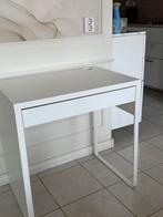 Bureau kind bijna NIEUW. Wit perfect voor kinderen ikea, Huis en Inrichting, Tafels | Kaptafels, Ophalen of Verzenden, Zo goed als nieuw