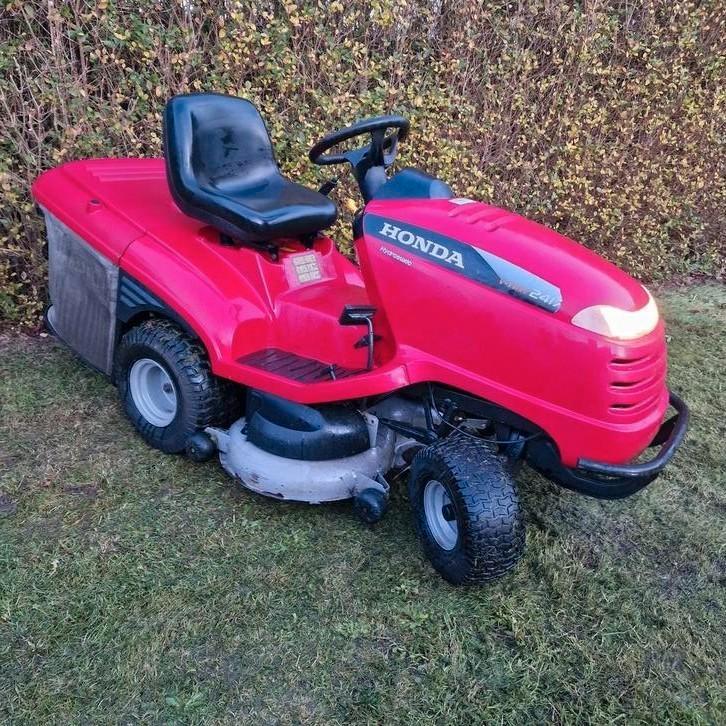 Diverse Frontmaaiers, mulch en opvangbak maaiers v.a. € 1850, Tuin en Terras, Grasmaaiers, Gebruikt, Benzine-grasmaaier, 50 cm of meer