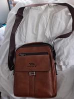 Mooie heren bruine tas nw, Sieraden, Tassen en Uiterlijk, Tassen | Schoudertassen, Ophalen of Verzenden, Zo goed als nieuw, Bruin