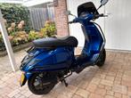 Vespa sprint 4T E4 blauw, Fietsen en Brommers, Ophalen, Maximaal 45 km/u, Vespa S, Zo goed als nieuw