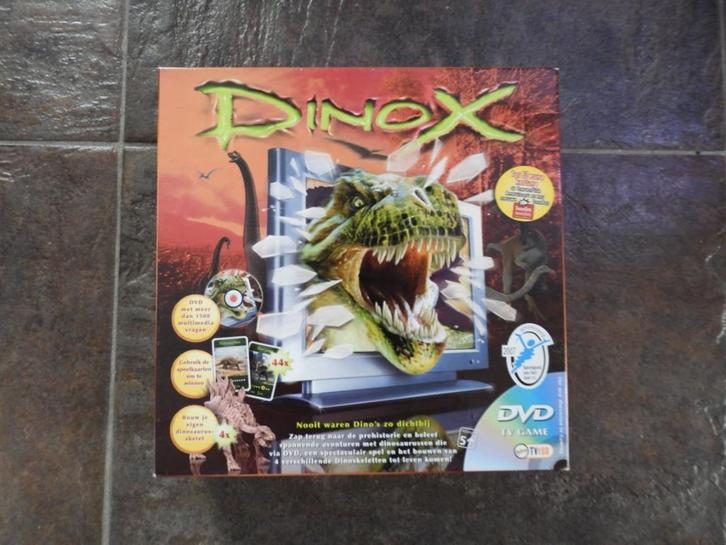 Spel – DinoX DVD TV spel, Hobby en Vrije tijd, Gezelschapsspellen | Bordspellen, Nieuw, Een of twee spelers, Drie of vier spelers