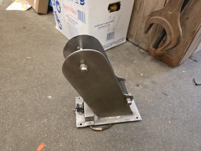 Mastvoet rvs t.b.v. 85 mm mast, Watersport en Boten, Bootonderdelen, Gebruikt