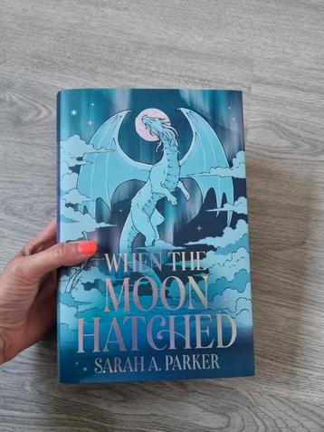 When the moon hatched-Sarah A. Parker fairyloot 