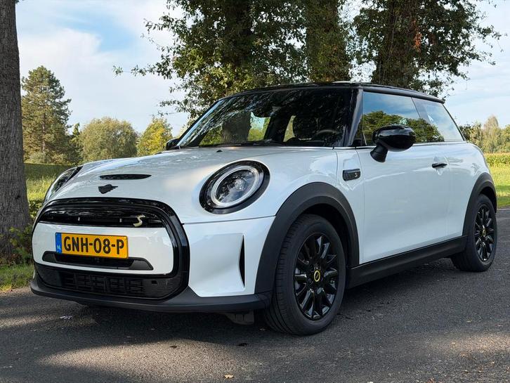 Mini 3-deurs (f56) Electric 184pk Aut 2023 Wit, 320KM!!!!!, Auto's, Mini, Bedrijf, Cooper S, ABS, Airbags, Airconditioning, Alarm