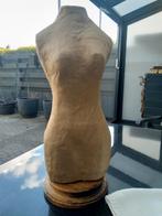 Een kleine paspop met houten voet., Ophalen of Verzenden, Zo goed als nieuw, Paspop