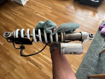 BMW R1200GS front suspension leaking - 852297904 beschikbaar voor biedingen