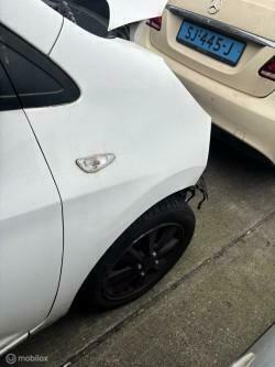 Voorscherm rechts wit Kia Picanto II ('11-'17), Auto-onderdelen, Carrosserie en Plaatwerk, Kia, Gebruikt, Ophalen of Verzenden