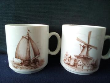 2x mok Kronester Bavaria met Molen en Zeilschip beschikbaar voor biedingen