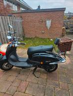 Retro scooter AGM inclusief mand, Fietsen en Brommers, Ophalen, AGM, Gebruikt, Onbekend