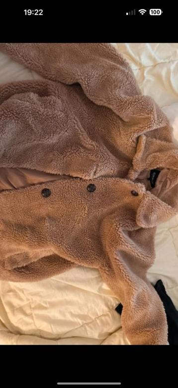 Bontjas  beschikbaar voor biedingen