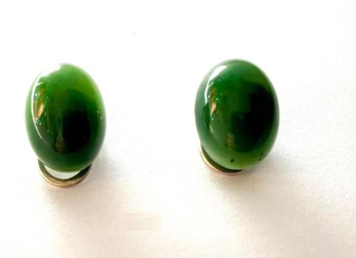 Mooie 925 zilveren oorbellen clips met prachtige jade steen, Sieraden, Tassen en Uiterlijk, Oorbellen, Zo goed als nieuw, Knopjes of Stekers