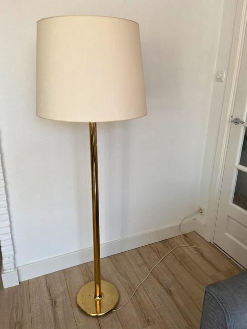 Vintage messing Wila vloerlamp model A3909, Huis en Inrichting, Lampen | Vloerlampen, Gebruikt, 150 tot 200 cm, Metaal, Stof, Ophalen