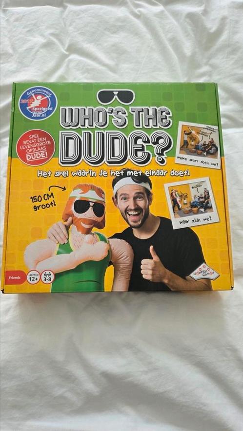 Who's the dude? Spel #avondjelachen!, Hobby en Vrije tijd, Gezelschapsspellen | Overige, Zo goed als nieuw, Ophalen