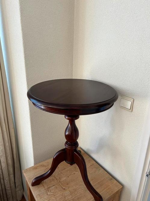 Bijzettafel rond klassiek mahonie brocante, Antiek en Kunst, Antiek | Meubels | Tafels, Ophalen