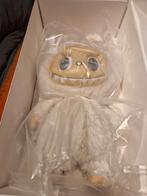 labubu pop  angel in clouds 58 cm . originele, Ophalen of Verzenden, Nieuw, Pop