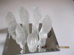 kerstgroep van mat glas 6 figuren gaaf met onderplaatje, Ophalen of Verzenden, Zo goed als nieuw
