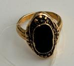 GOUDKLEURIGE RING VOORZIEN VAN EEN ZWARTE STEEN NIEUW, Ophalen of Verzenden, Nieuw, Goud, Dame of Heer