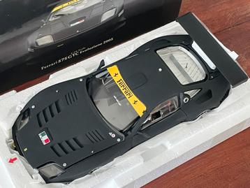 1:18 Kyosho 8392A Ferrari 575 GTC EVO 2005 Nieuw in doos beschikbaar voor biedingen