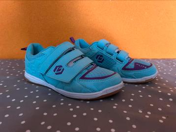 Brabo hockey zaalschoenen, maat 34 beschikbaar voor biedingen