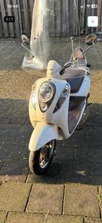 Sym mio, Ophalen of Verzenden, Benzine, Mio