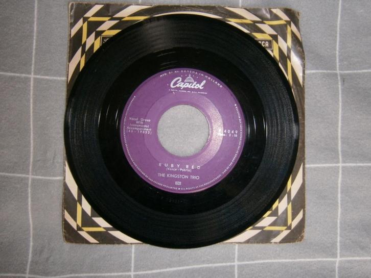 The Kingston Trio – Tom Dooley/Ruby Red. 1958. Folk Rock, Cd's en Dvd's, Vinyl Singles, Gebruikt, Single, Pop, 7 inch, Ophalen