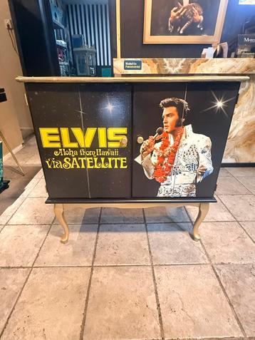 Elvis Presley Aloha from Hawaii Kastje - Uniek! beschikbaar voor biedingen