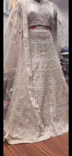 Indiase trouwjurk, Nieuw, Bruidsmeisjeskleding, Ophalen of Verzenden, Overige kleuren