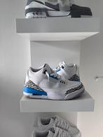Jordan 3 UNC NIEUW maat 38,5, Blauw, Sportschoenen, Nieuw, Ophalen of Verzenden