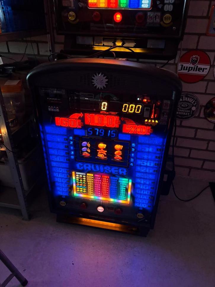 Merkur Cruiser, Verzamelen, Automaten | Gokkasten en Fruitautomaten, Zo goed als nieuw, Euro, Met sleutels, Ophalen