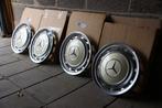 Wieldoppen Mercedes W123, Ophalen of Verzenden, Gebruikt, Mercedes-Benz