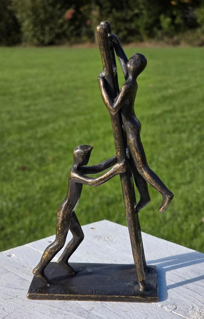 THE SKY IS THE LIMIT // Bronzen beeld, Antiek en Kunst, Kunst | Beelden en Houtsnijwerken, Ophalen of Verzenden