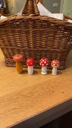 Vintage punnikklosjes punniken punnik paddestoelen, Ophalen of Verzenden, Gebruikt, Haken, Patroon of Boek