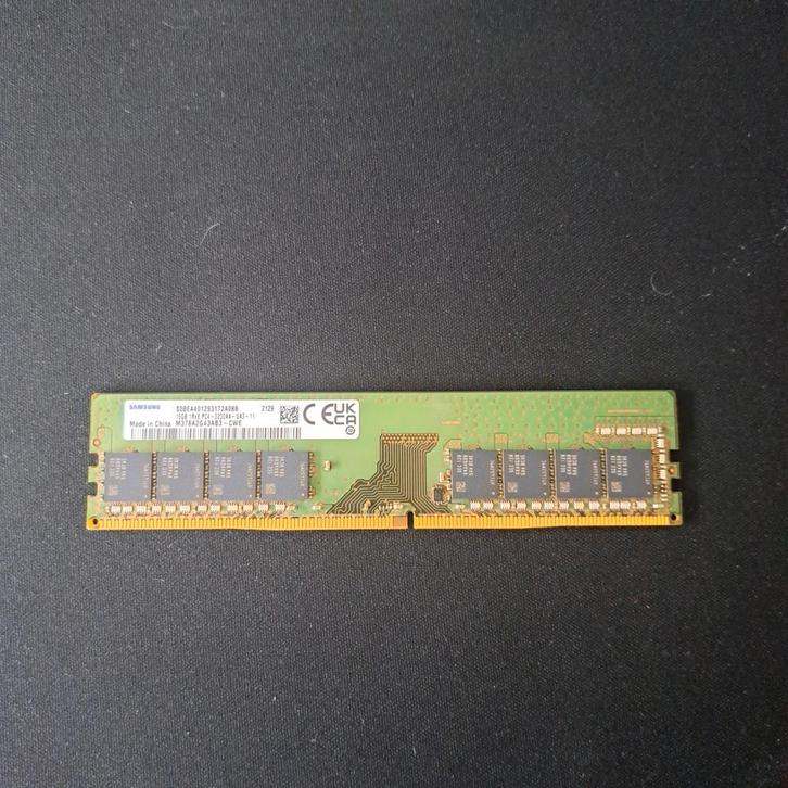 Samsung 16GB DDR4 3200MHz RAM Geheugen, Computers en Software, RAM geheugen, Zo goed als nieuw, Desktop, 16 GB, DDR4, Ophalen of Verzenden