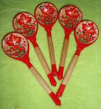 Khohloma houten lepels met aardbeien motieven souplepel 3 st, Antiek en Kunst, Curiosa en Brocante, Ophalen of Verzenden