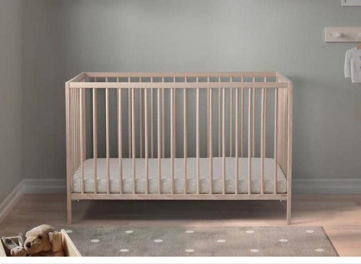SNIGLAR Babybedje 60x120 - Prima Staat!, Kinderen en Baby's, Babywiegjes en Ledikanten, Zo goed als nieuw, Ledikant, Ophalen