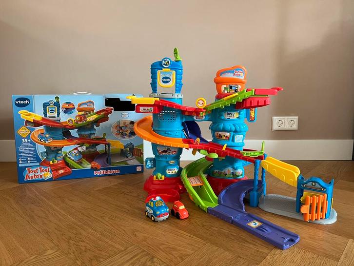 Vtech Toet Toet Politietoren + Auto's & Doos, Kinderen en Baby's, Speelgoed | Overig, Zo goed als nieuw, Jongen of Meisje, Ophalen of Verzenden