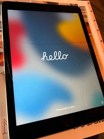 Ipad air 2 (lees omschrijving!!) beschikbaar voor biedingen