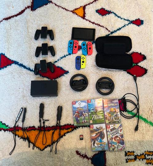Nintendo switch met accessoires, Spelcomputers en Games, Games | Nintendo Switch, Zo goed als nieuw, Overige genres, 3 spelers of meer