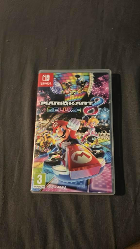 Mario Kart 8 Deluxe, Spelcomputers en Games, Games | Nintendo Switch, Zo goed als nieuw, Racen en Vliegen, 3 spelers of meer, Vanaf 3 jaar
