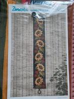 Zareska borduurpakket zonnenbloemen op gaas met wol, Hobby en Vrije tijd, Borduren en Borduurmachines, Ophalen of Verzenden, Nieuw