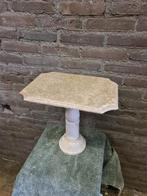 Frans brocante marmeren tafeltje 41x31x38cm €40, Ophalen